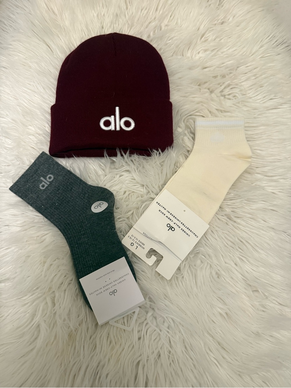 ALO Yoga Women’s Burgundy Beanie Ribbed Socks - Sparkle Grey & Cream (2-Pack)